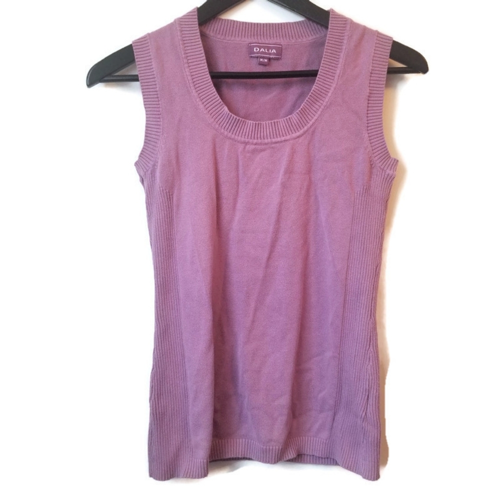 Women's light purple cotton fitted knit tank top